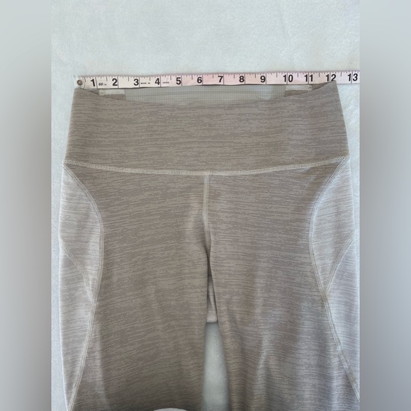 Outdoor voices tech sweat two tone colorblock 7/8 leggings - Picture 9 of 14